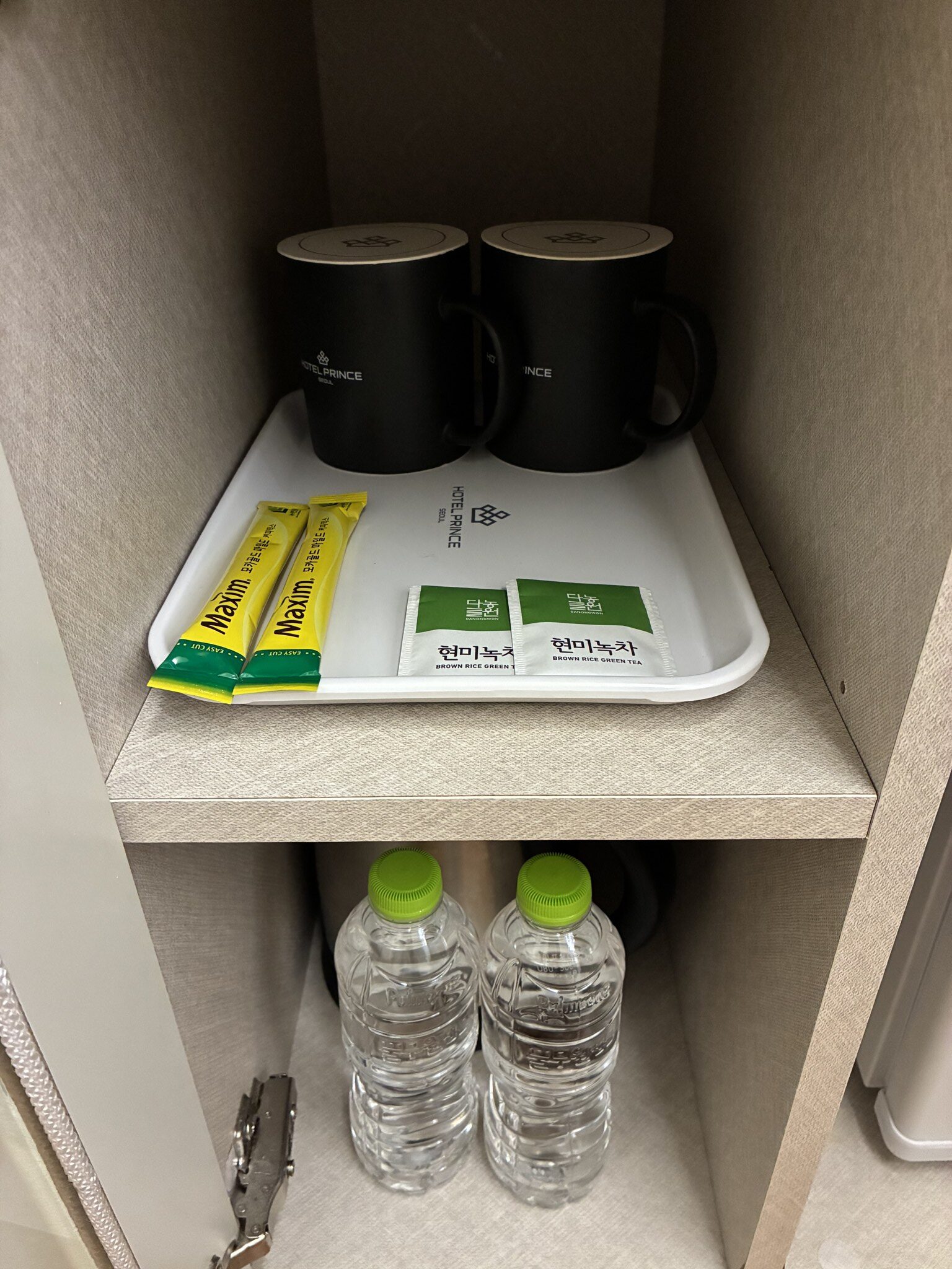 無料のお水・お茶・コーヒー