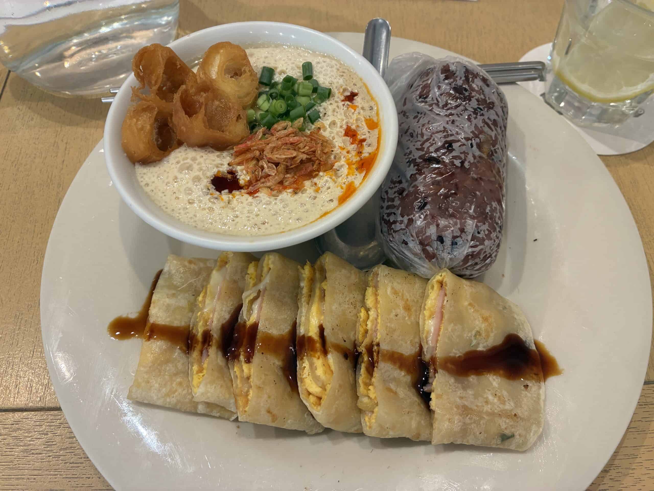 台湾の朝ごはんのワンプレート